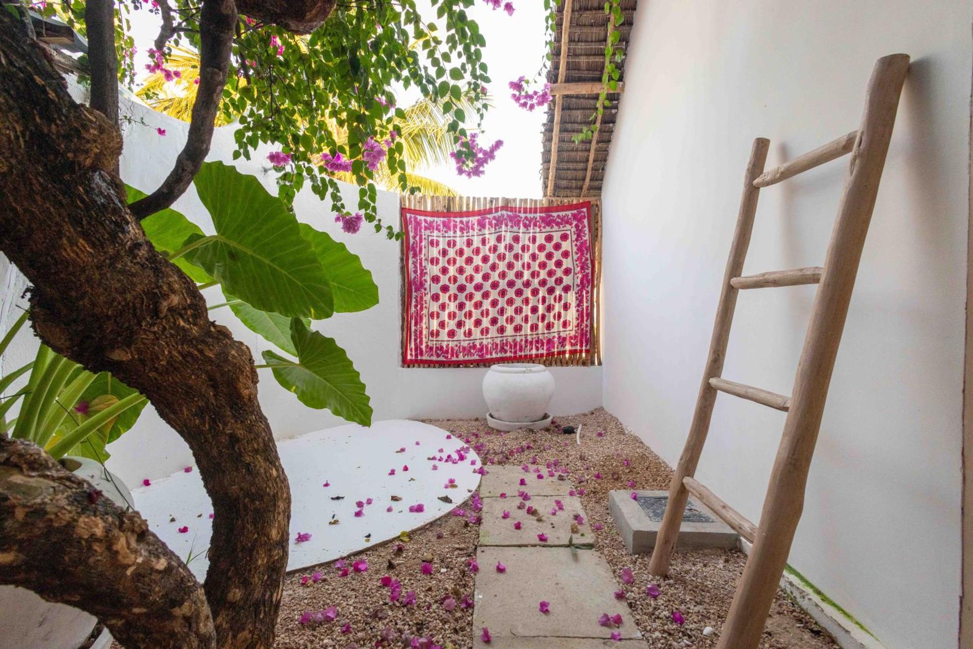 Sharazad Boutique 4*