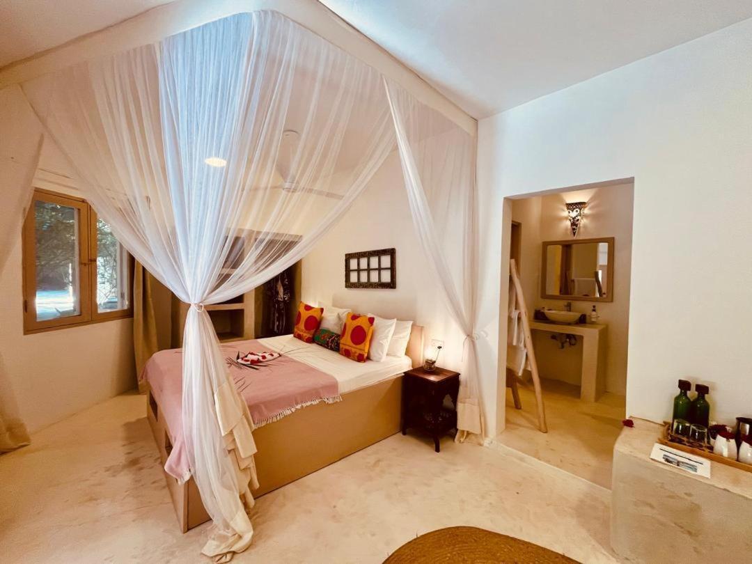 Hotel Sharazad Boutique 4*